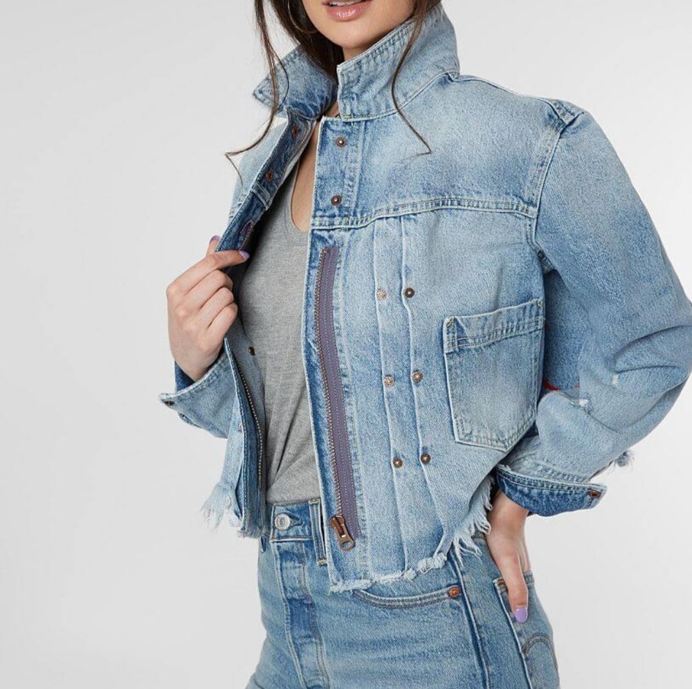 Free People Dillon Denim Jacket in Jasmine, Oversized/Boxy Fit, Frayed Hem, EUC!